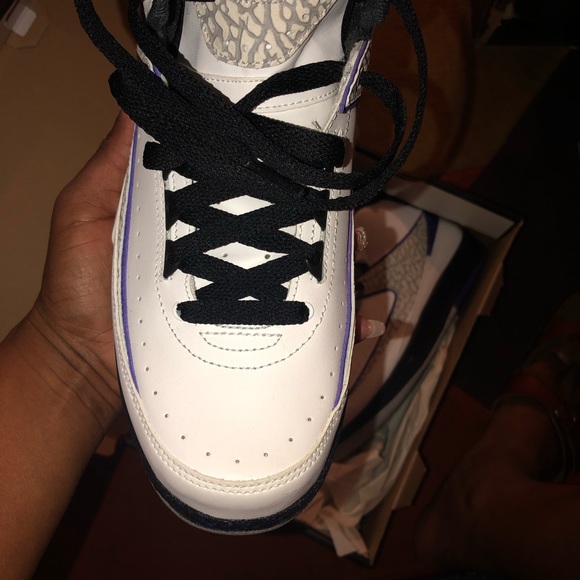 Jordan2 - Picture 3 of 4